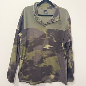 The North Face Women’s Camo Fleece Pullover Snap Neck | Size XL